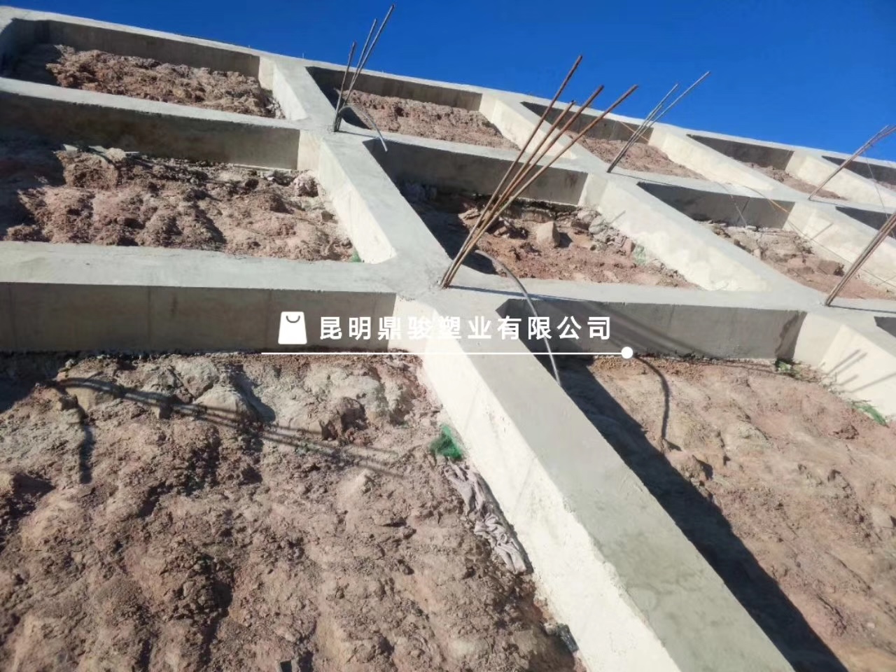 護(hù)坡模板工程