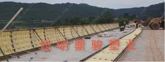 防撞護欄